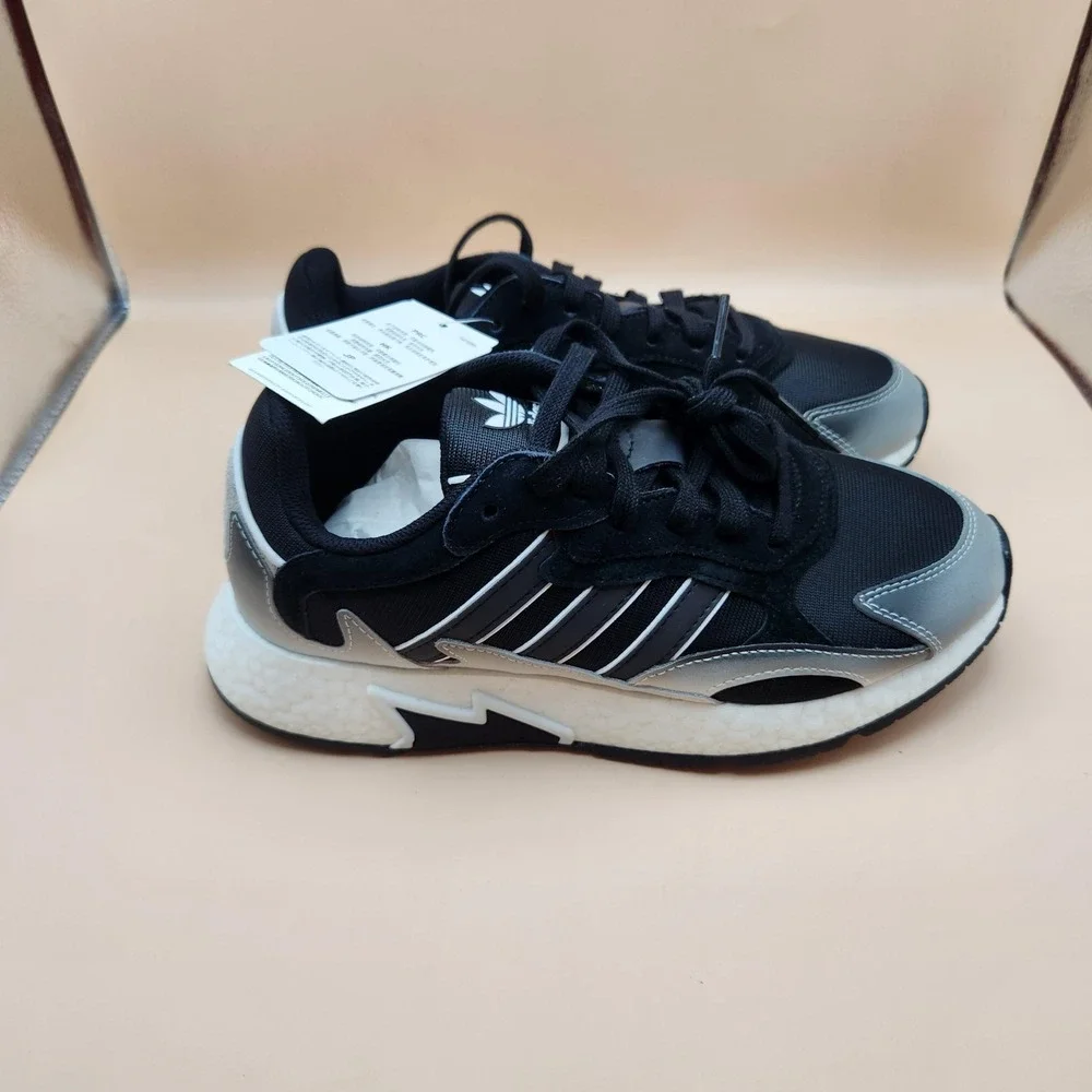 Adidas TRESC RUN J Shoes Youth Size 6 Black Silver Running Sneakers EG7957